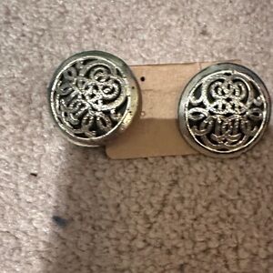 Elegant Silver Filigree Earrings